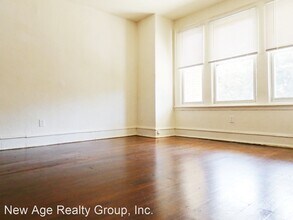 4635 Sansom St in Philadelphia, PA - Building Photo - Building Photo