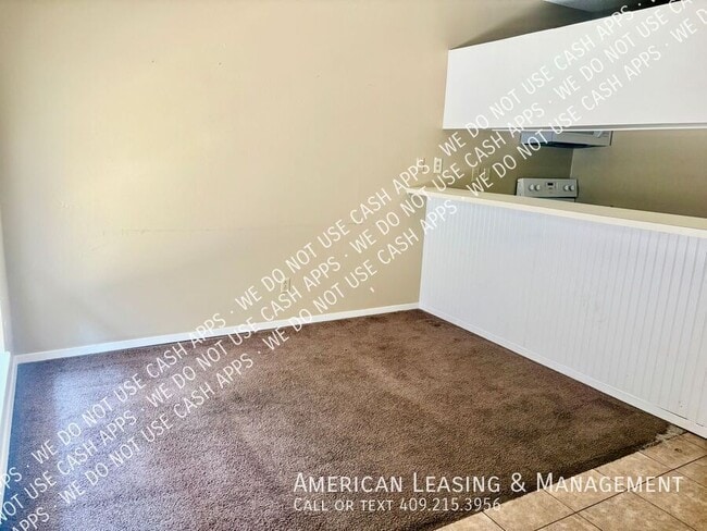 property at 2120 Pearl St