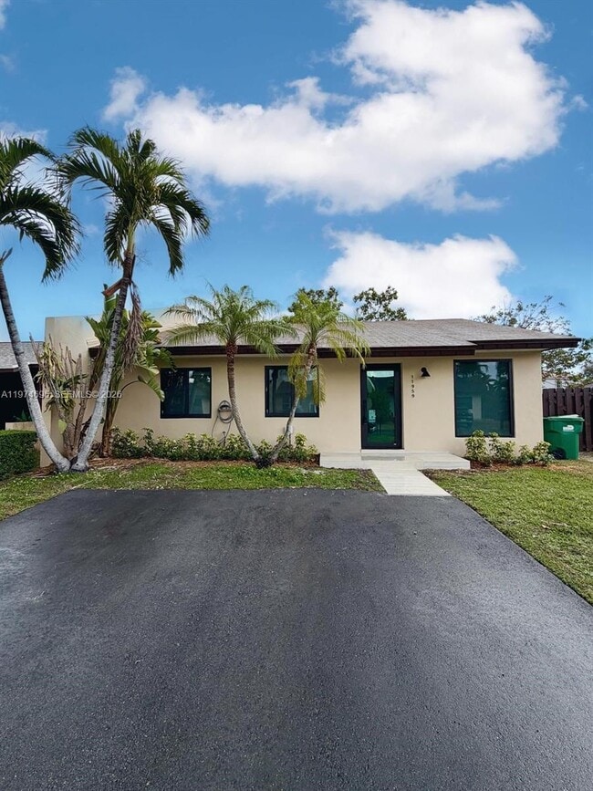 11959 SW 122nd Ct in Miami, FL - Building Photo - Building Photo