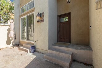 21901 Lassen St in Los Angeles, CA - Building Photo - Building Photo