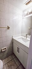 1100 SW 104th Ct in Miami, FL - Building Photo - Building Photo
