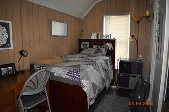 537 Elizabeth St, Unit 2 in Ann Arbor, MI - Building Photo - Building Photo