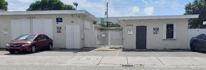 17325 Homestead Ave in Miami, FL - Building Photo