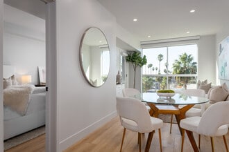 Archer in Los Angeles, CA - Foto de edificio - Building Photo