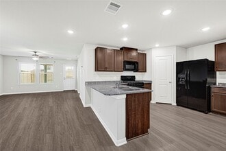 5341 Basquiat Dr in Houston, TX - Building Photo - Building Photo