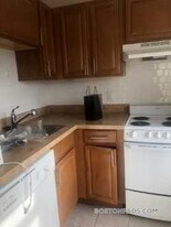 1126 Boylston St, Unit 401 in Boston, MA - Building Photo