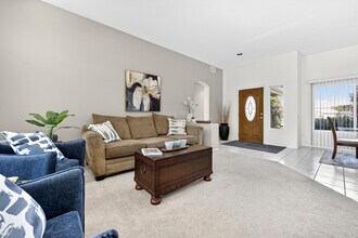 78297 Willowrich Dr in Palm Desert, CA - Building Photo - Building Photo