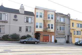 1109 Judah St in San Francisco, CA - Building Photo - Building Photo