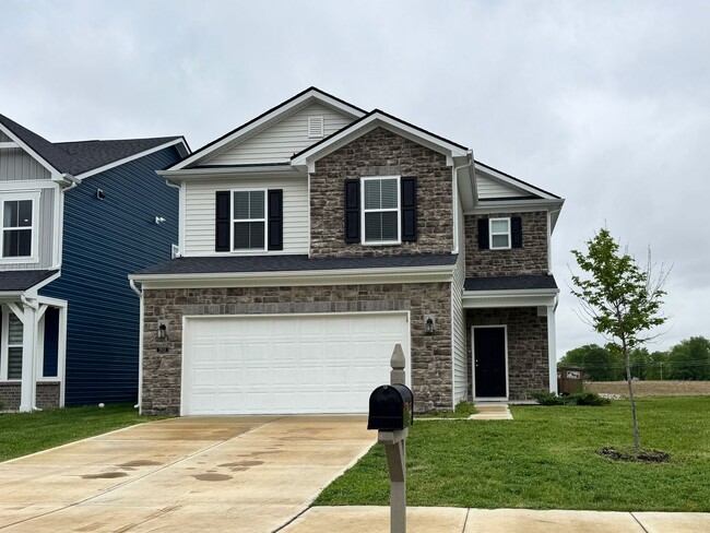 property at 2933 Creekridge Ct