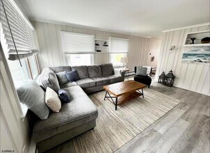 512 W Brigantine Ave in Brigantine, NJ - Foto de edificio - Building Photo