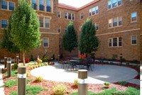 Century Tower Apartments in St. Joseph, MO - Foto de edificio - Building Photo