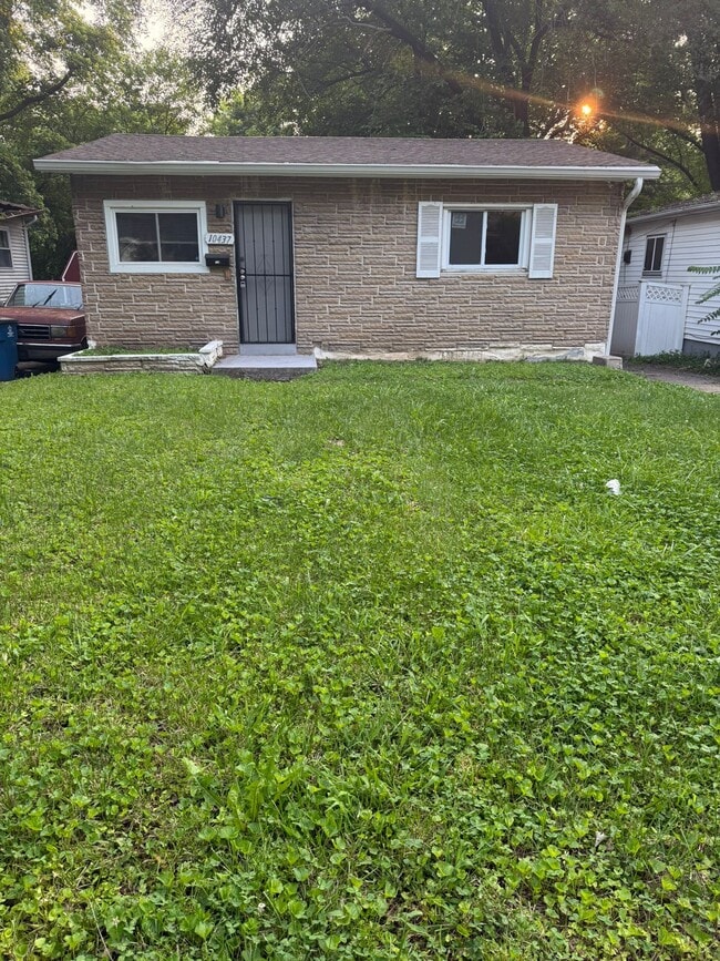 property at 10437 Lord Dr