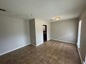 1936 Longwood Dr in Jackson, MS - Building Photo - Building Photo