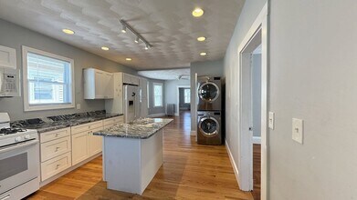 30 Partridge Ave in Somerville, MA - Building Photo - Building Photo