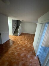 6235 SW Kendale Lakes Cir in Miami, FL - Foto de edificio - Building Photo