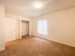 34 Fox Hill Dr in Kilmarnock, VA - Building Photo - Building Photo