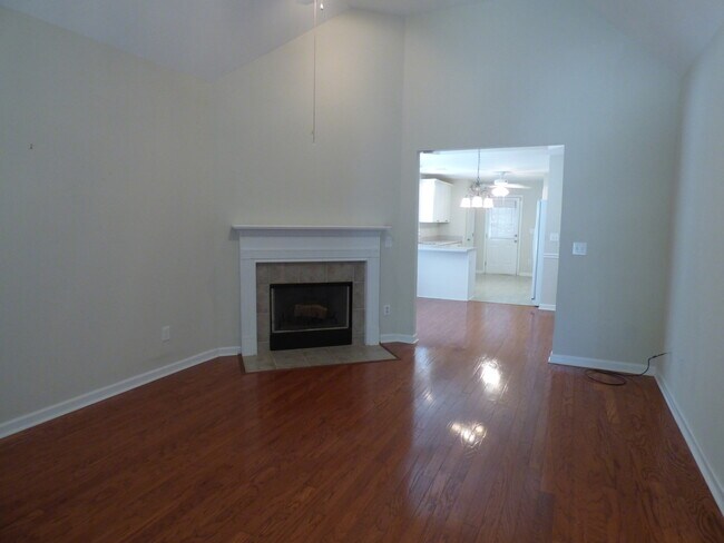 380 Forest Lakes Dr in Sterrett, AL - Building Photo - Building Photo