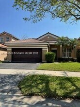 959 Falling Water Rd in Weston, FL - Building Photo - Building Photo