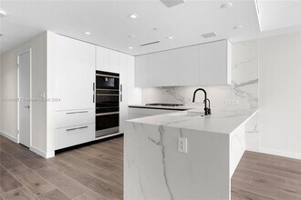 1116 N Ocean Blvd, Unit 1404 in Pompano Beach, FL - Building Photo - Building Photo