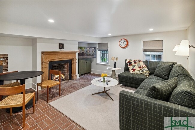 property at 18 E Jones St