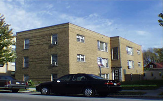 6639 N California Ave Apartments