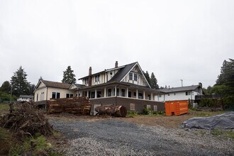 Lodana in Coquitlam, BC - Building Photo - Building Photo