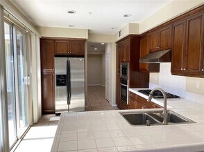 187 Wild Lilac in Irvine, CA - Building Photo - Building Photo