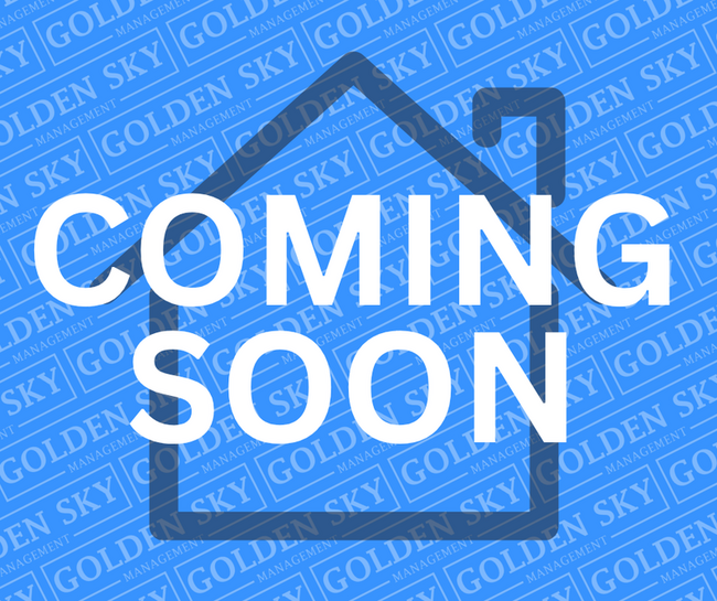 property at 804 W 15th St