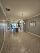 7905 NW 104th Ave in Doral, FL - Building Photo - Building Photo