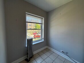 6956 N Ashland Ave in Chicago, IL - Building Photo - Building Photo