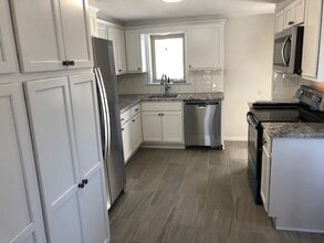 1903 6th St in White Bear Lake, MN - Building Photo - Building Photo