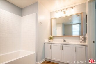 148 Terrapin in Irvine, CA - Building Photo - Building Photo