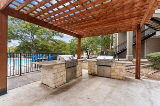 The Park at Walnut Creek in Austin, TX - Foto de edificio - Building Photo