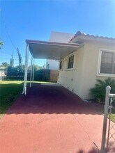 1801 SW 25th Ave in Miami, FL - Building Photo - Building Photo