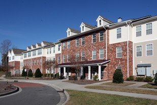 Harris Pointe (55+ Community) Apartments