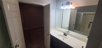 2942 Greyhawk Ln in Cumming, GA - Building Photo