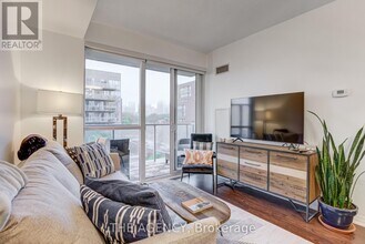 25 Cole St in Toronto, ON - Building Photo - Building Photo