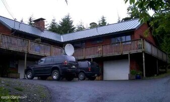 5324-5324A N Tongass Hwy in Ketchikan, AK - Building Photo