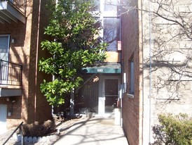 Lafayette Hills Apartments