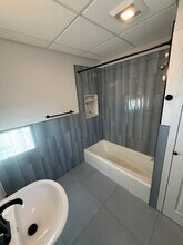 22 Chatham St, Unit 2L in Lynn, MA - Foto de edificio - Building Photo