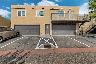 12007 Stilwell Pl NE in Albuquerque, NM - Building Photo