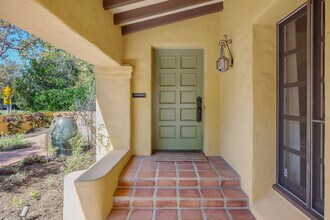 500 N Las Palmas Ave in Los Angeles, CA - Building Photo - Building Photo