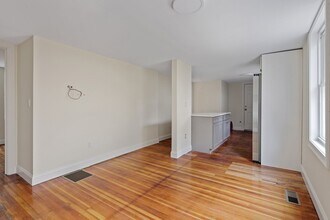 90 Nicoll St-Unit -1 in New Haven, CT - Building Photo - Building Photo