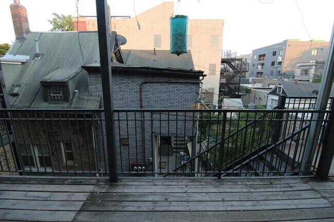 956 N Winchester Ave in Chicago, IL - Building Photo - Building Photo