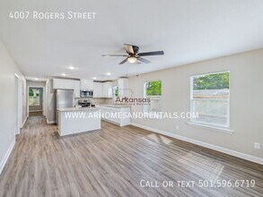 4007 Rogers St in North Little Rock, AR - Building Photo - Building Photo