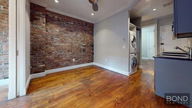 property at 134 Orchard St