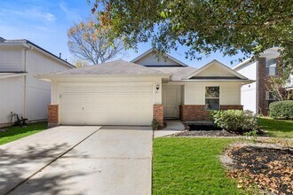 31 Bark Bend Pl in The Woodlands, TX - Building Photo - Building Photo
