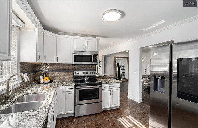 4384 Herschel Rd in College Park, GA - Building Photo