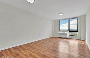 2763 Morris Ave in Bronx, NY - Building Photo - Building Photo