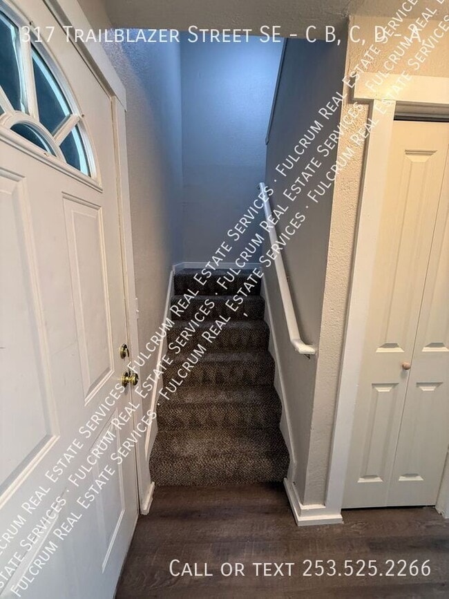 317 Trailblazer St SE in Olympia, WA - Building Photo - Building Photo